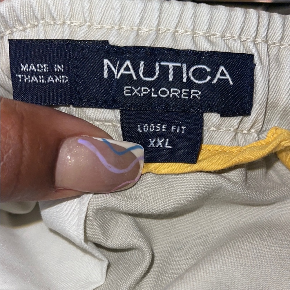 Nautica Explorer Shorts & Plaid Button-Up Shirt – Size XXL (2-Piece Set) #83 - Picture 2 of 13